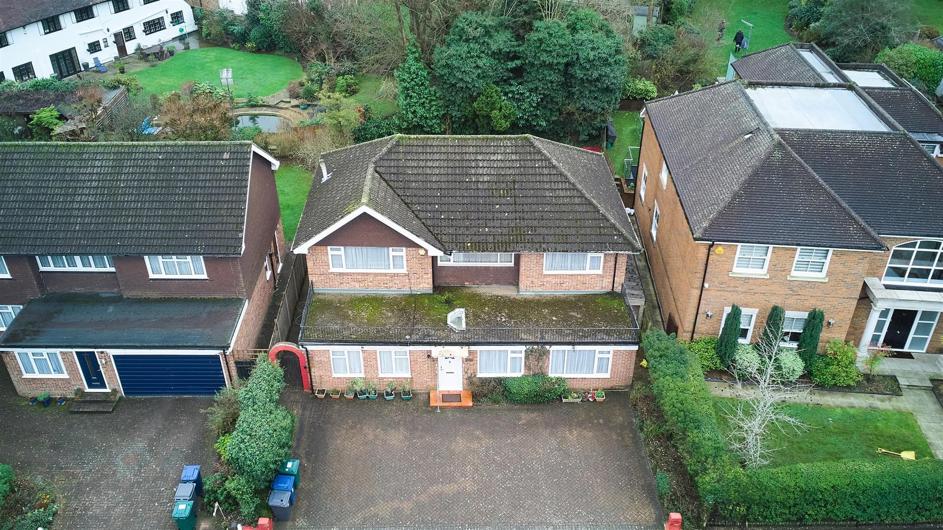 Oaklands Road, London