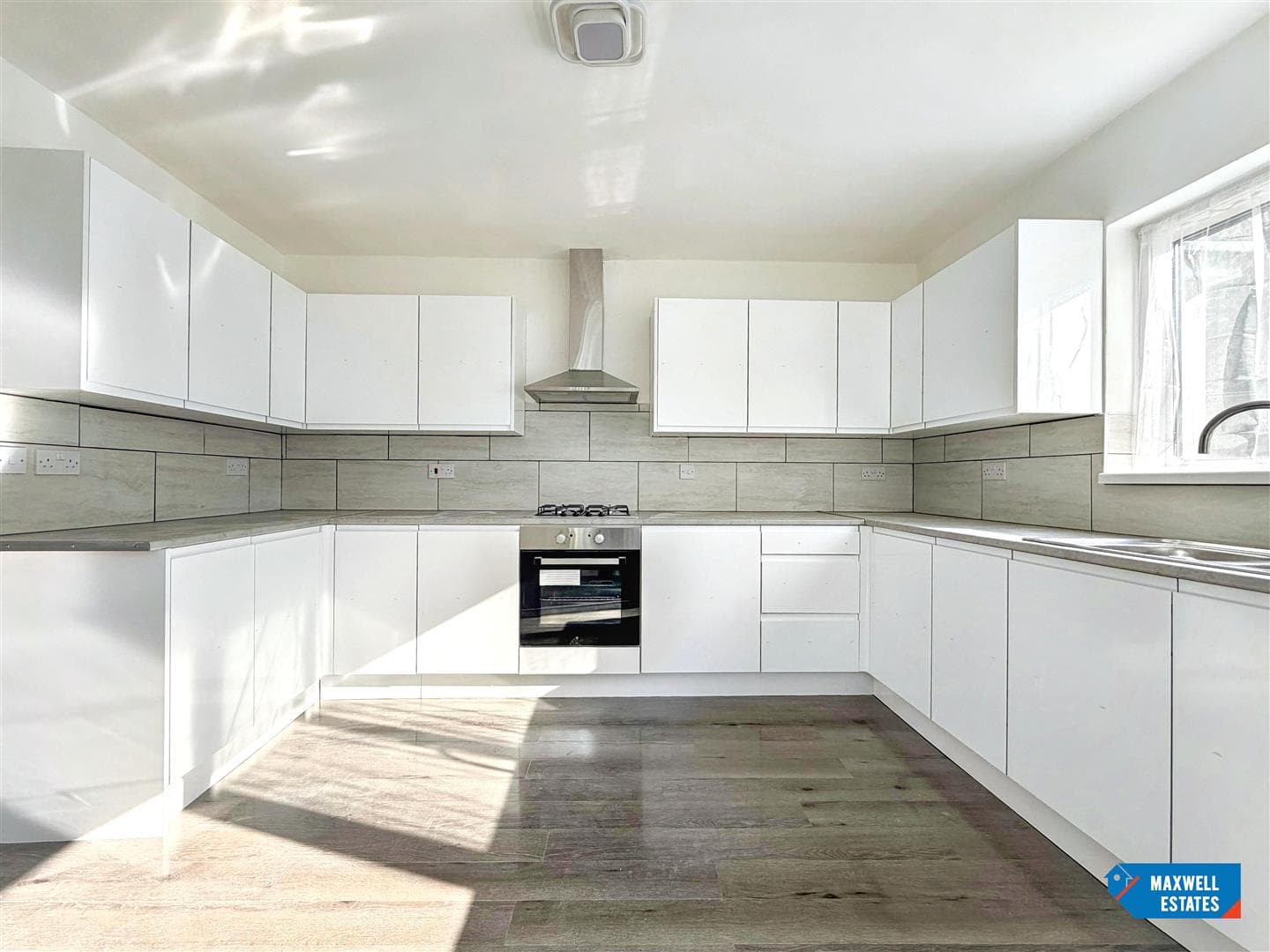 The Highlands, Edgware