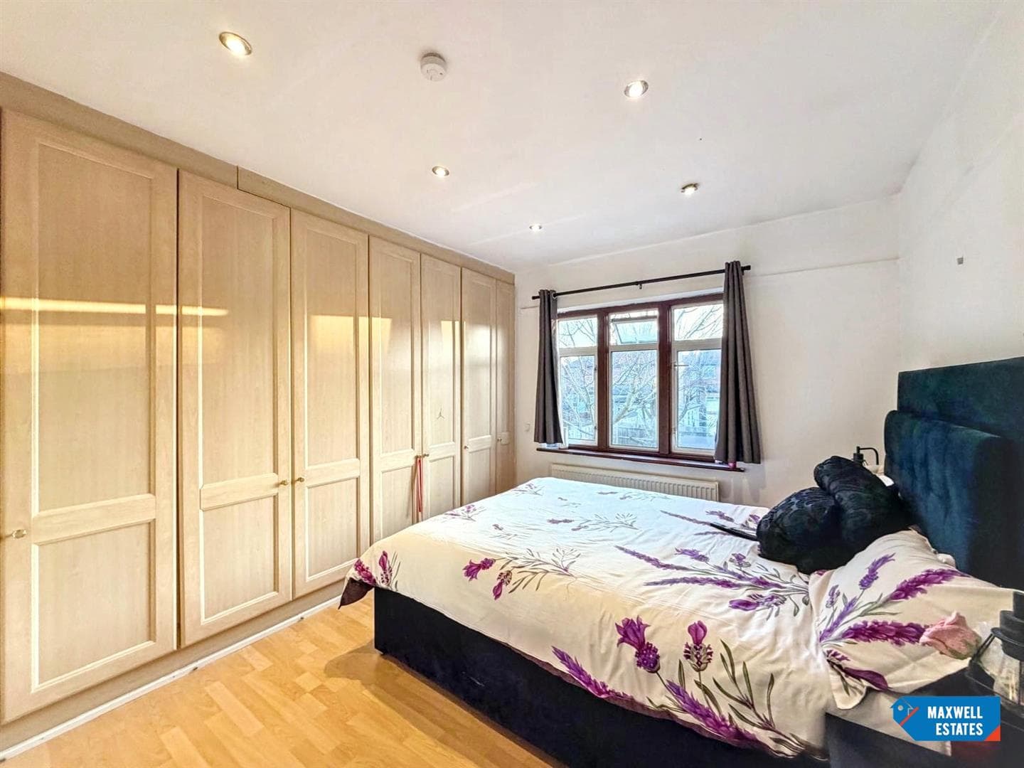 Axholme Avenue, Edgware