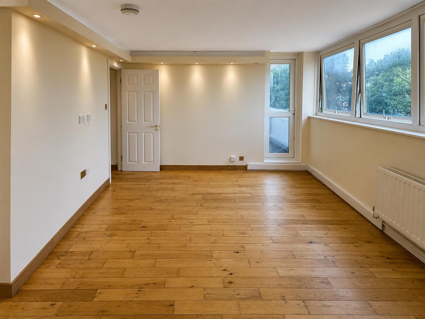 Garsmouth Way, Watford