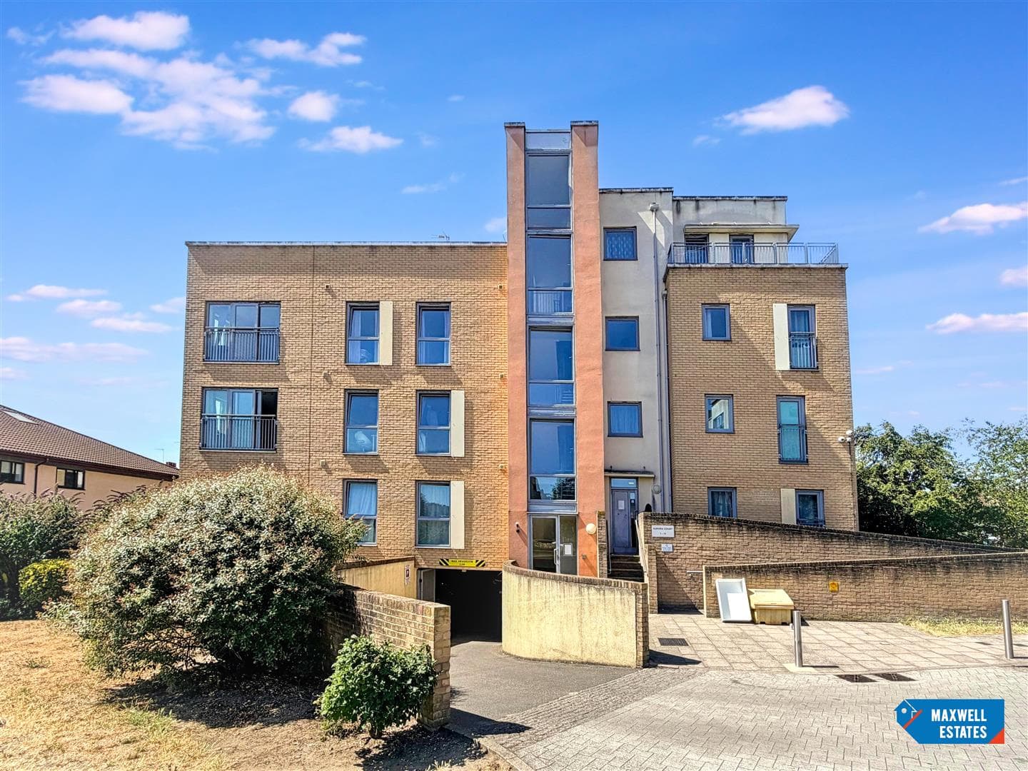 Fortune Avenue, Edgware